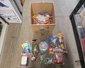 4150  Nostalgic Fast Food Kids Meal Toys