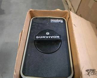 2542  Sentry Survivor Safe