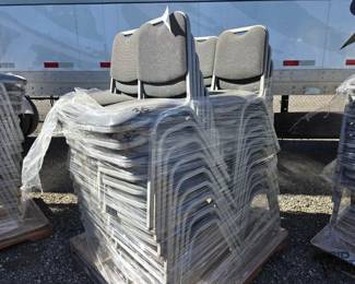 #90006 • (36) Samsonite Padded Stackable Chairs
