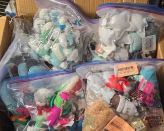 4508  Christmas Decor, Ornaments  More