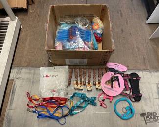 4536  Party Favors, Balloons, Dog Collars and Leashes
