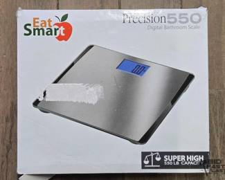 7154  NEW Eat Smart Precision 550 Digital Bathroom