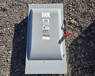 #80216 • Siemens Saftey Disconnect D2-B Switch
