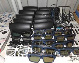 7208  24 3D Glasses  10 Cases