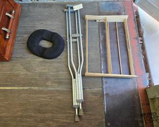8002  Seat Cushion, Crutches and Wooden Foldable