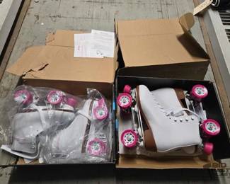 7252  NEW 2 Pairs of Chicago Roller Skates