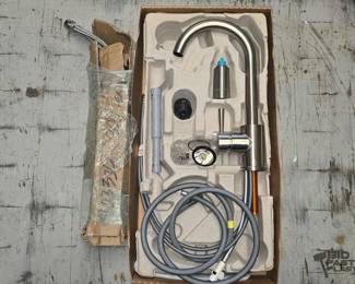 8158  NEW Stainless Steel Kitchen Sink  Faucet