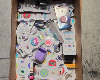 4304  NEW Over 35 PopSockets