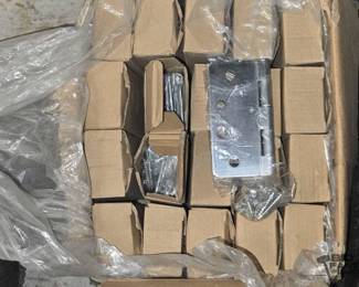 8188  NEW 20 Boxes W Door Hinges  Hardware