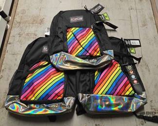 7256  NEW 3 Trans by Jansport Backpacks