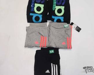 7526  NEW 26 Adidas Girls Athletic Pants