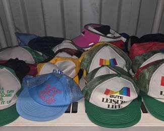 8118  45 Trucker Hats  Visiors