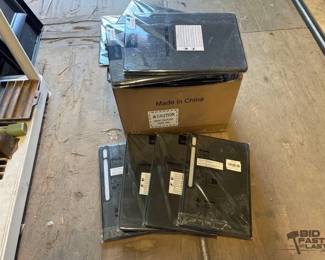 3556  NEW Box of JETech Protective Cases