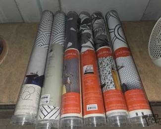 8526  NEW 6 Rolls of Removable Wallpaper