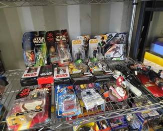 4084  NEW Star Wars Figures, Sticky Notes  More