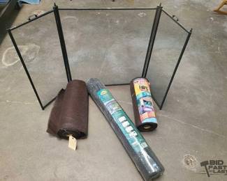 2536  3Fold Screen and 3 Rolls of Shade Fabric