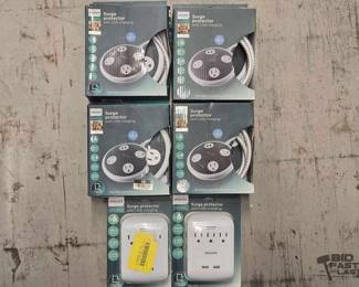 7560  NEW Philips Surger Protectors