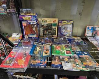 4164  NEW Sports Figurine Collection