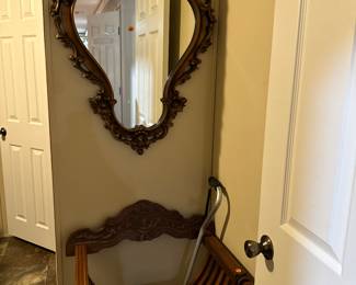 Savonarola folding chair 