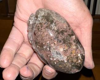 Interesting rocks / geodes?