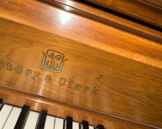 Story & Clark Piano