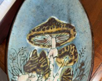 Chelsea Pottery Mushrooms!!!!