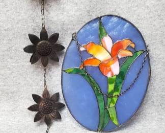 Metal Craft Sunflower Bell Chime, Floral Stained Glass
