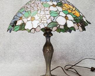 Tiffany Style Lamp