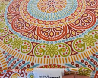 Grandinroad outdoor cushions set of six, brand new