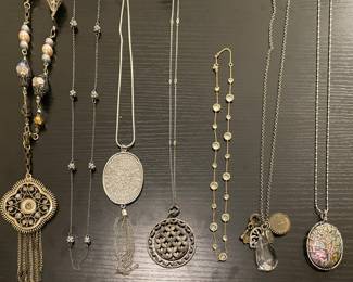 Assortment of costume pieces including Sorrelli, 925, Sequin, Trifari