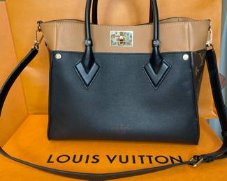 Louis Vuitton On My Side MM tote bag