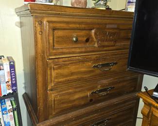 Vintage Chest of Drawers