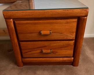 2 drawer night stand 