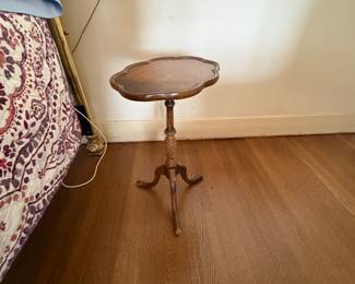 Antique petite mahogany  Flip top Accent Table 