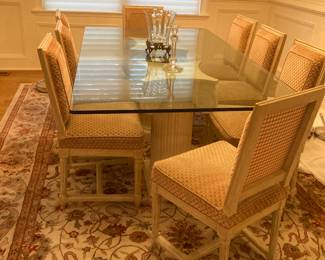 GLASS TOP DINING TANLE WITH 6 CHAIRS
