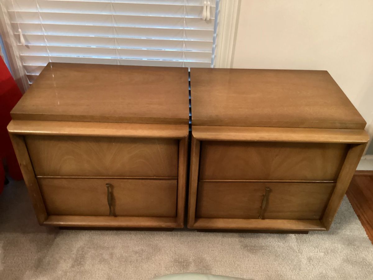 Two Midcentury Modern Walnut Red Lion Co Nightstands/Side Table Cabinets