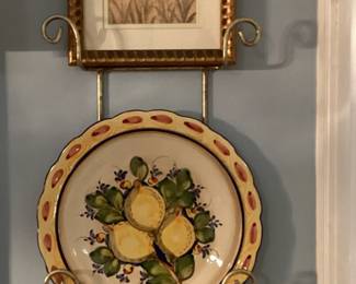 Decorative Plate Framed Pictured Wall Decor