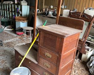Lots of great antiques to fix-up!
