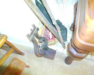 melodion accessories and documentation.