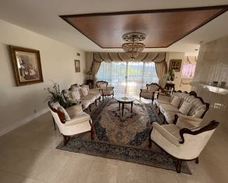 Vintage French Late - Baroque, Queen Anne Living Room Furniture 