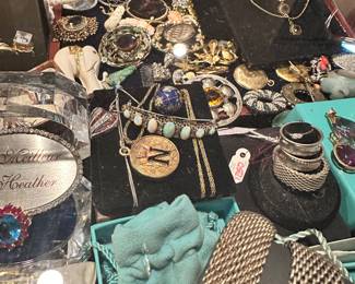 MASSIVE Collection of Designer Items For Sale:
Burberry, Cartier, Chanel, Christian Dior, Dolce and Gabbana, Fendi, Gucci, Hermes, Louis Vuitton, Marc Jacobs, Prada, Stella McCartney, Tiffany, Valentino and so many more!