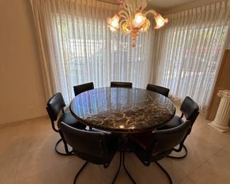 Venetian Murano Vintage 1950s-1960s Chandelier and Black Marble Round Dining Table 7 Person Seating