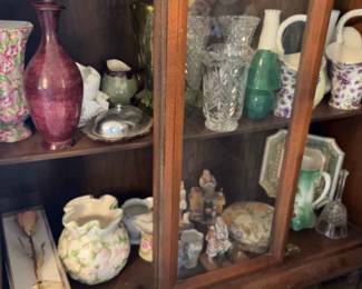 Mystery Lot Of Decor