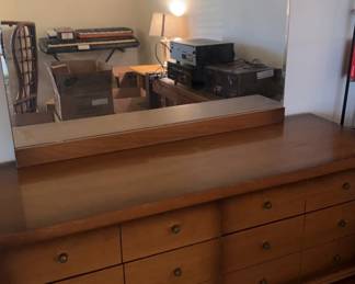 05 Beautiful Harmony House Dresser With Mirror