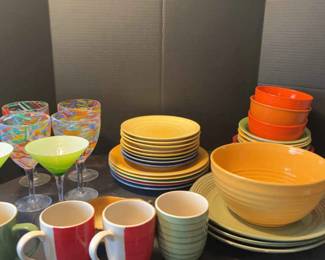 Bring Some Color To The Dinner Table