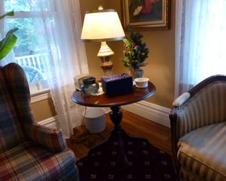 Ethan Allen Furniture, side table