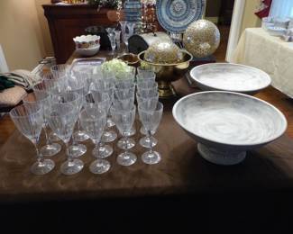 Bric-a-brac, stemware