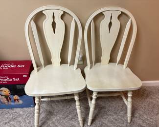 4 chairs - 2 shown here 