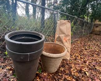 Garden pots