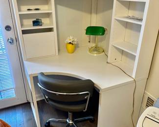 White desk with chair 